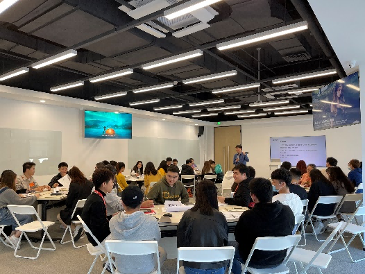 宋學(xué)叢:授課照片